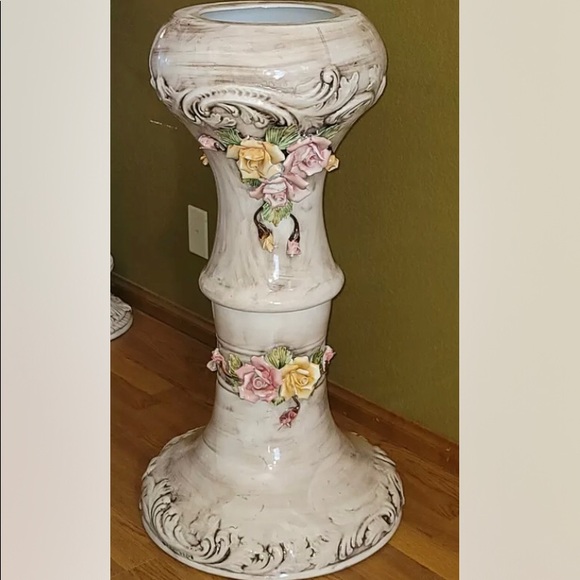Gorgeous!!! Large 34"H x 18”W Vintage Capodimonte Italy *Pedestal *Plant Stand - Picture 6 of 8
